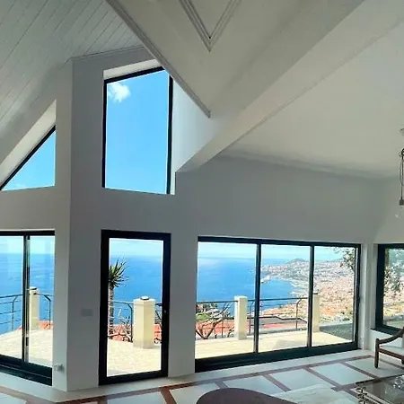 Villa Theview