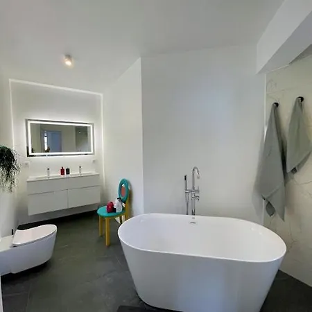 Villa Theview