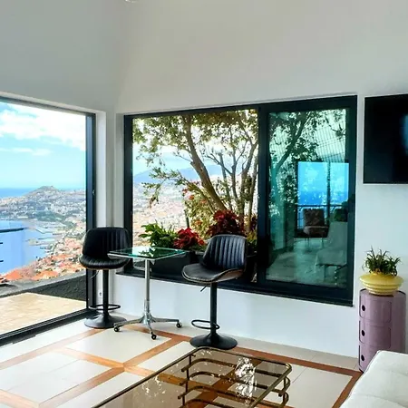 Theview * Funchal (Madeira)